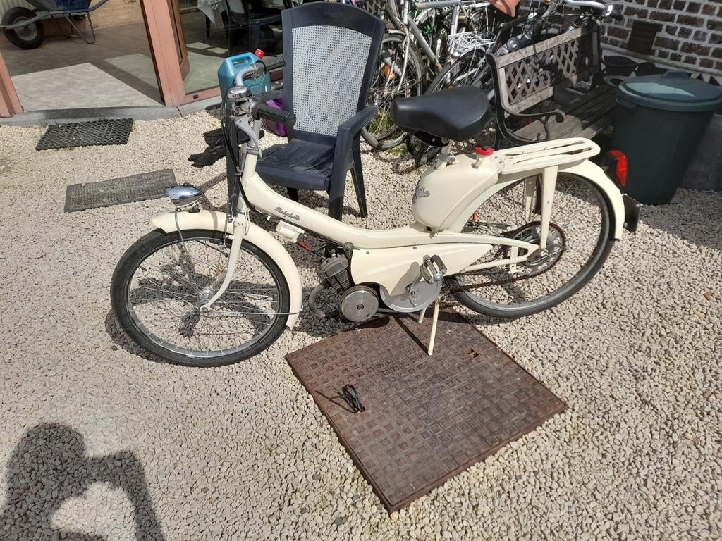 Mooie mbk av43, Enlèvement ou Envoi