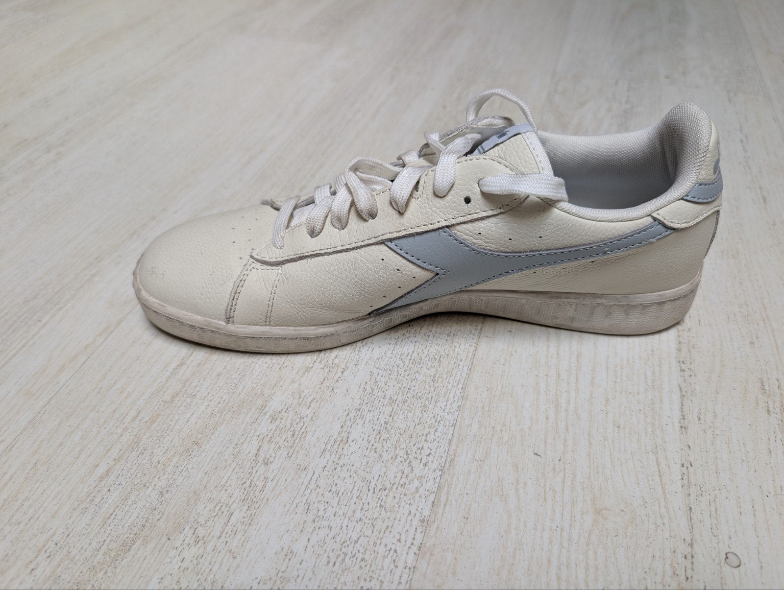 Diadora schoenen maat 44.5, Enlèvement