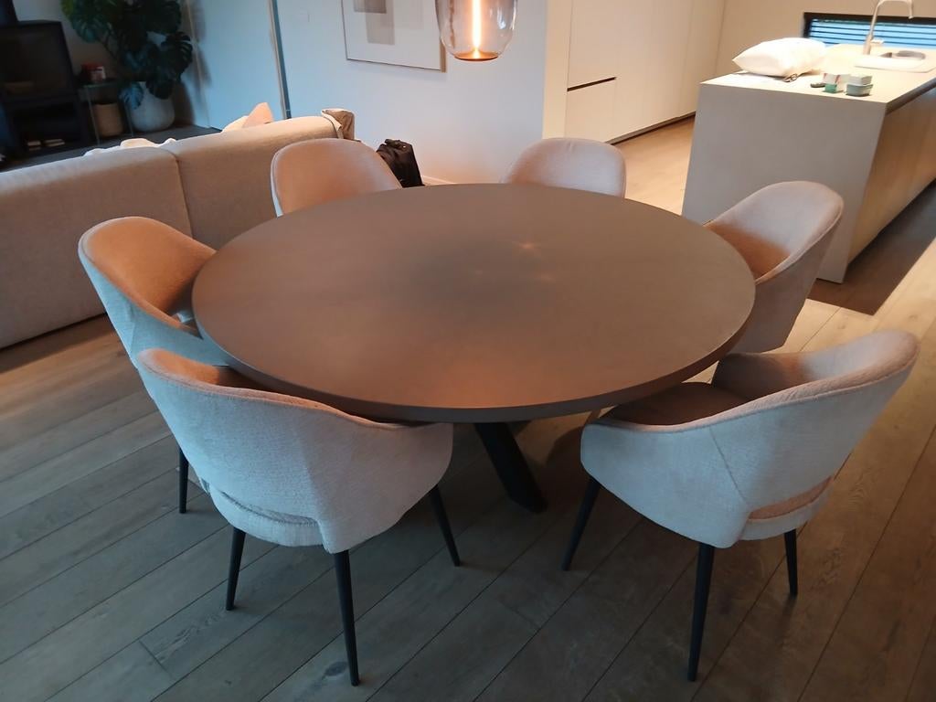 Ronde tafel, Ophalen, Rond, Zo goed als nieuw, Vijf personen of meer