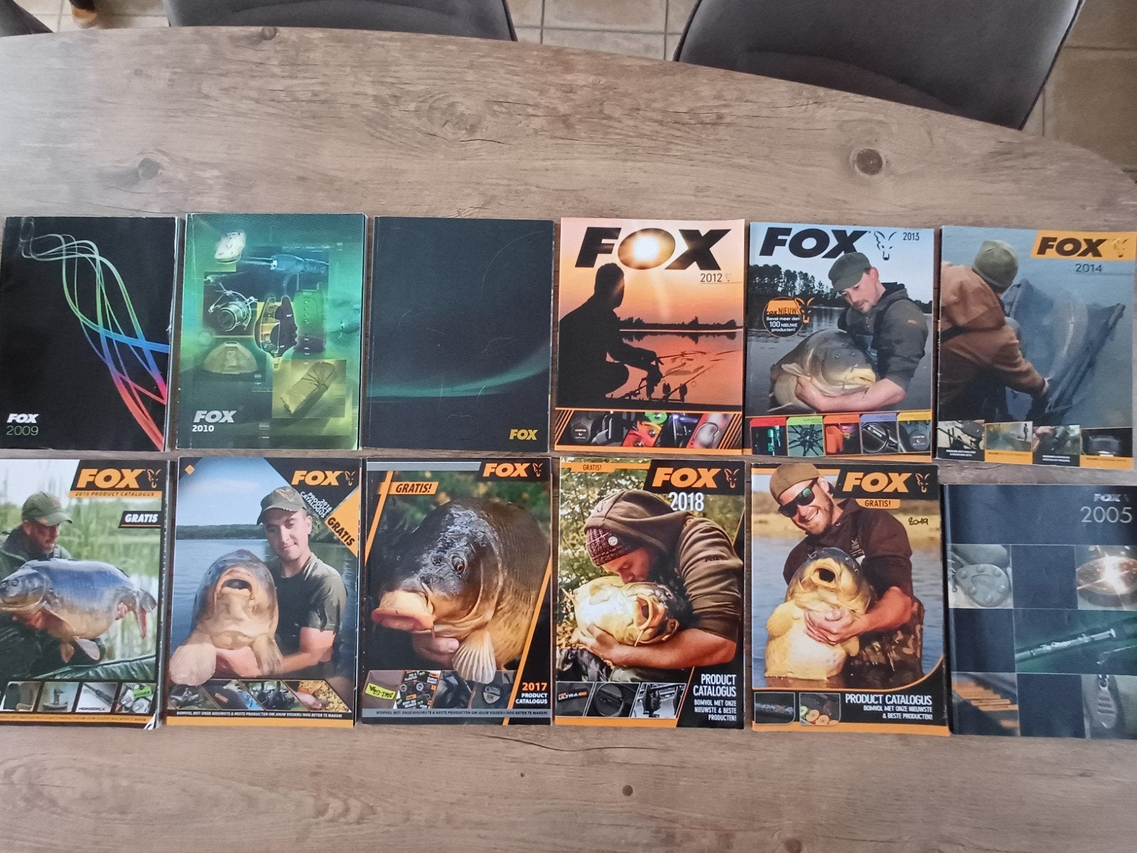 12x oude Fox catalogus 2005... (NL), Watersport en Boten, Ophalen of Verzenden, Gebruikt