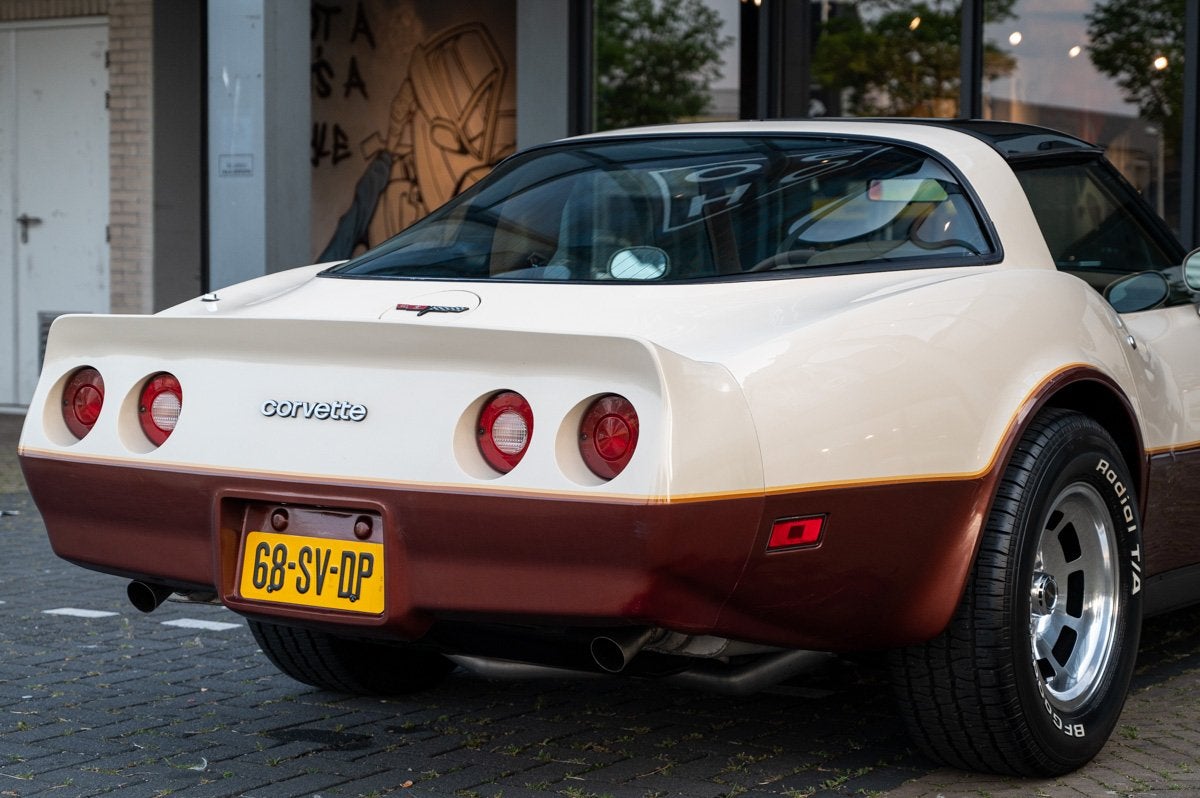 Chevrolet Corvette C3, Autos, Cuir, Achat, Intérieur cuir, Entreprise
