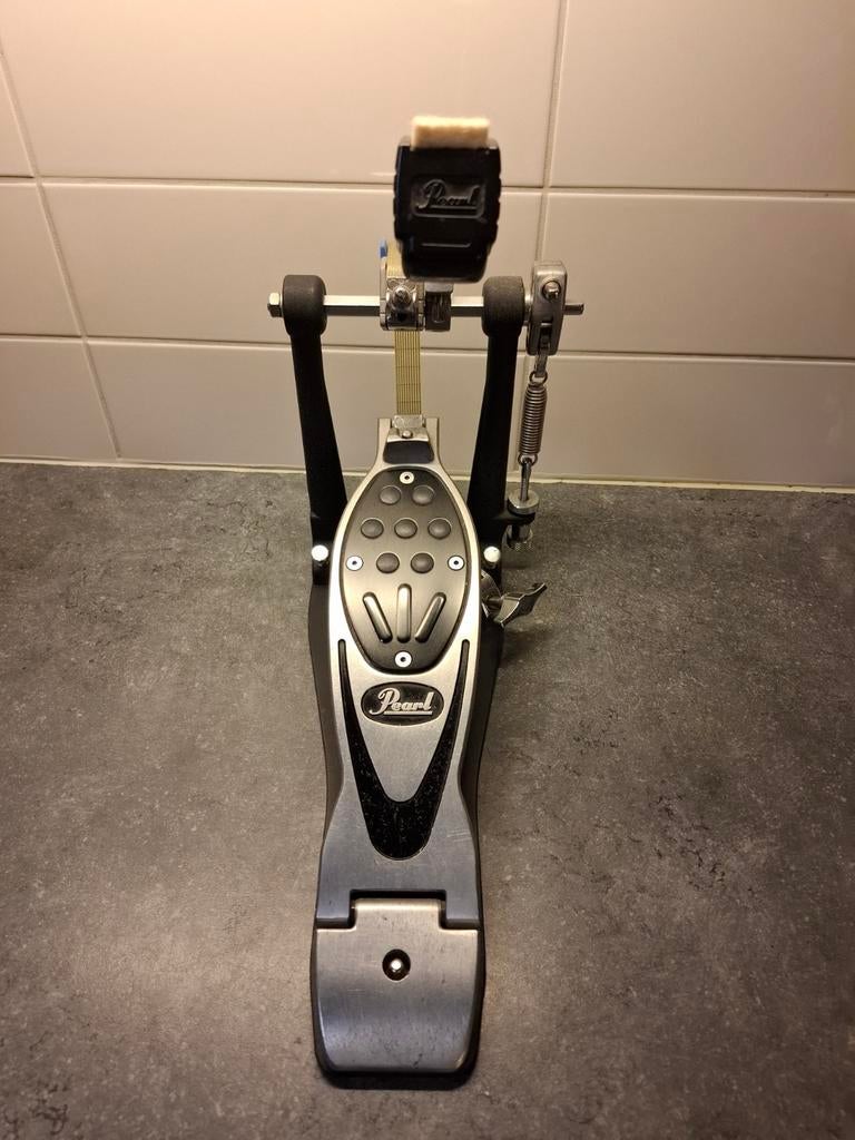 Pédale de basse Pearl P-2000-B pour votre kit de batterie à, Enlèvement ou Envoi, Comme neuf