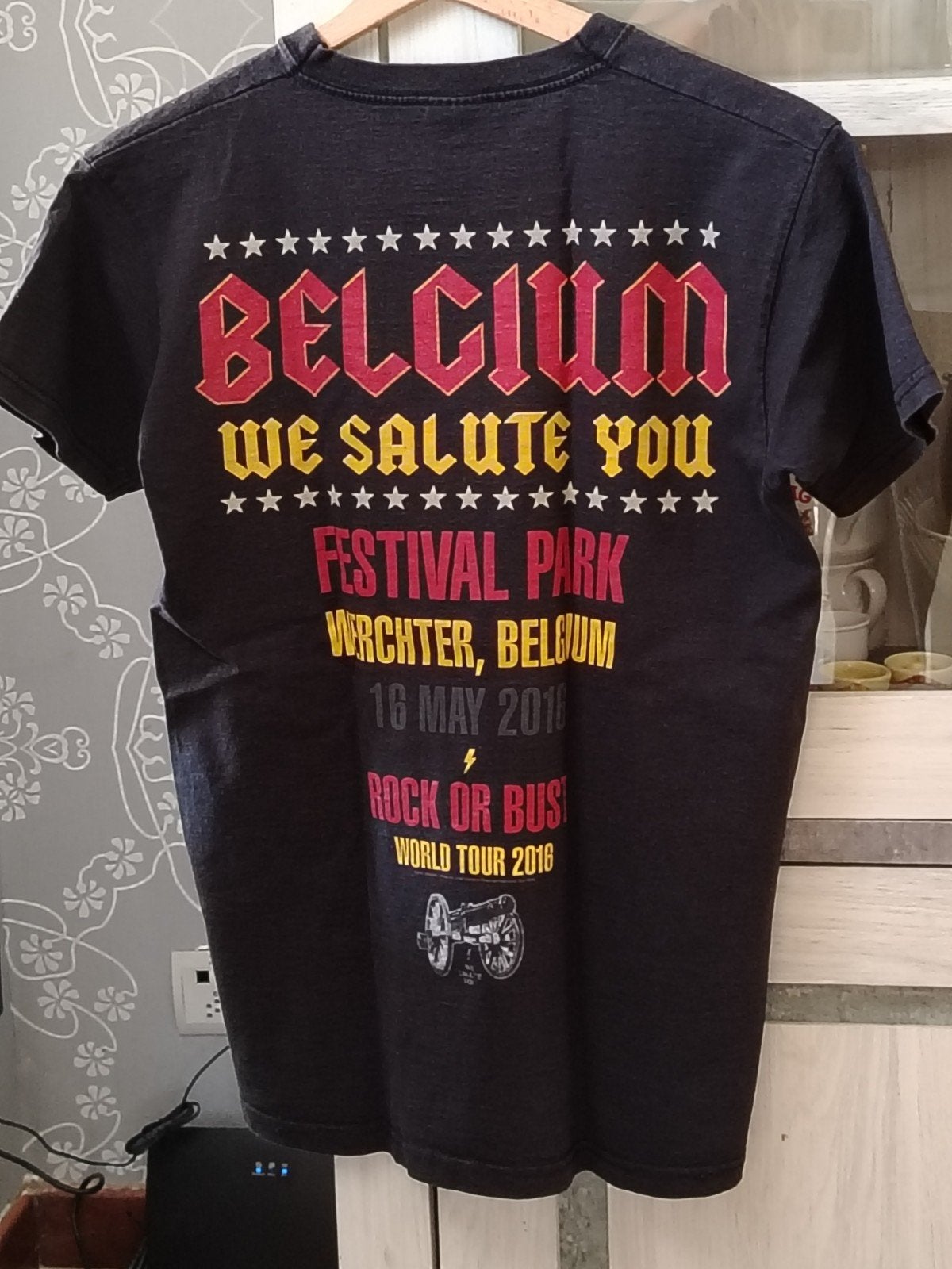T-SHIRT AC/DC - MAAT S OK XS - 100% KATOEN, Verzamelen, Kleding en Patronen, Ophalen of Verzenden, Gebruikt, Overige typen