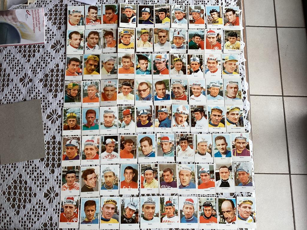 80 chromos prenten wielrenners Monty bubble gum, Ophalen of Verzenden, Gebruikt