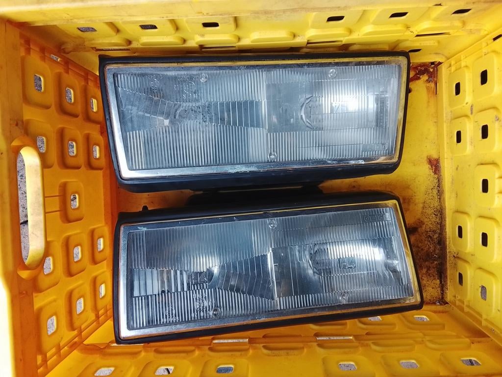 Cadillac Deville 80s koplampen H4, Auto-onderdelen, Ophalen of Verzenden