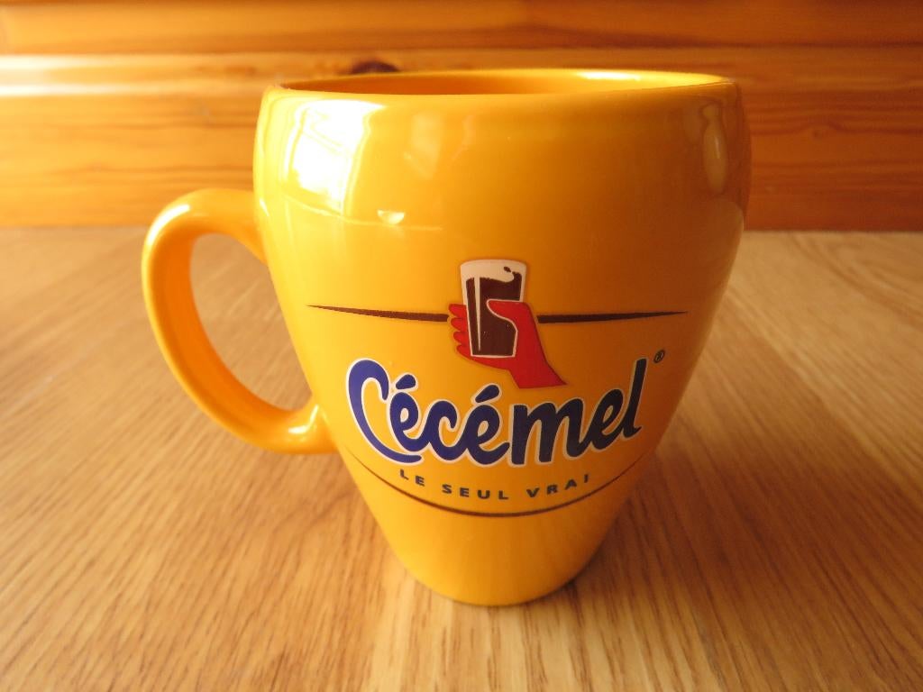 mug tasse cécémel classique, Huis en Inrichting, Keuken | Servies, Overige materialen, Ophalen of Verzenden, Zo goed als nieuw