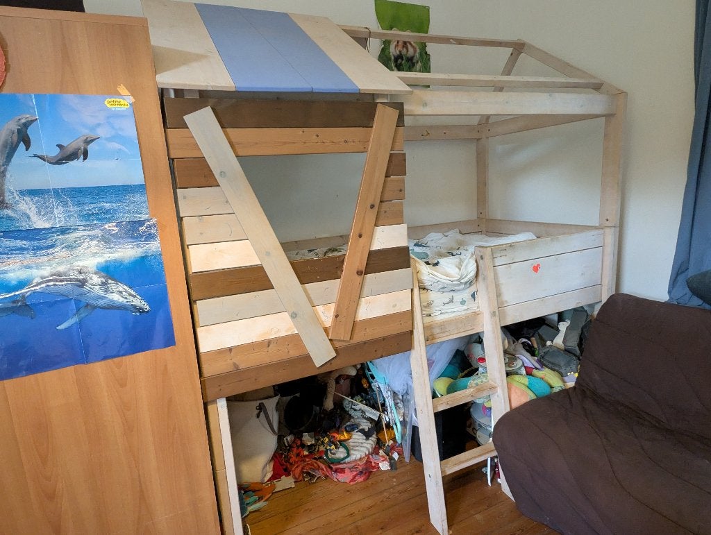 Lit Cabane Mezzanine en Bois Massif – LIFETIME Kidsrooms, Enfants & Bébés, Enlèvement, Utilisé, Lit mezzanine