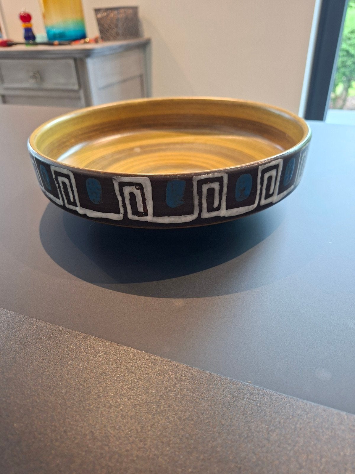 Mooi schaaltje of middenstuk of zakbakje. Duits keramiek, Antiek en Kunst, Ophalen