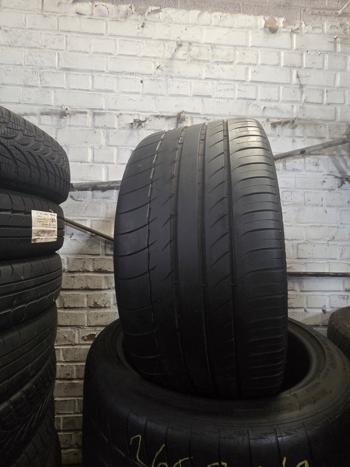 265 35 19 Michelin avec montage et équilibrage, Enlèvement