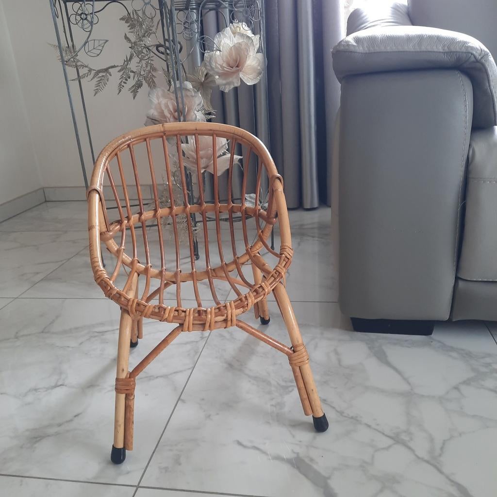 ancien fauteuil en rotin pour enfant, vintage, Enlèvement