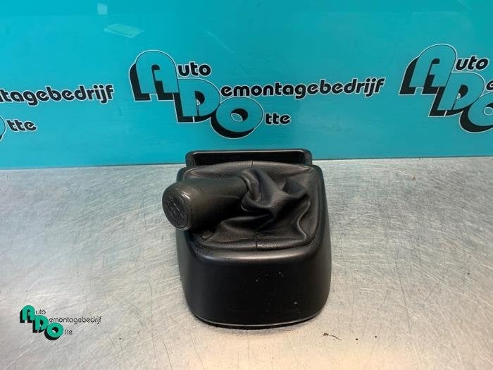 Enveloppe levier de vitesse d'un Peugeot Bipper (Bipper 08-), -, 3 mois de garantie, Utilisé, -