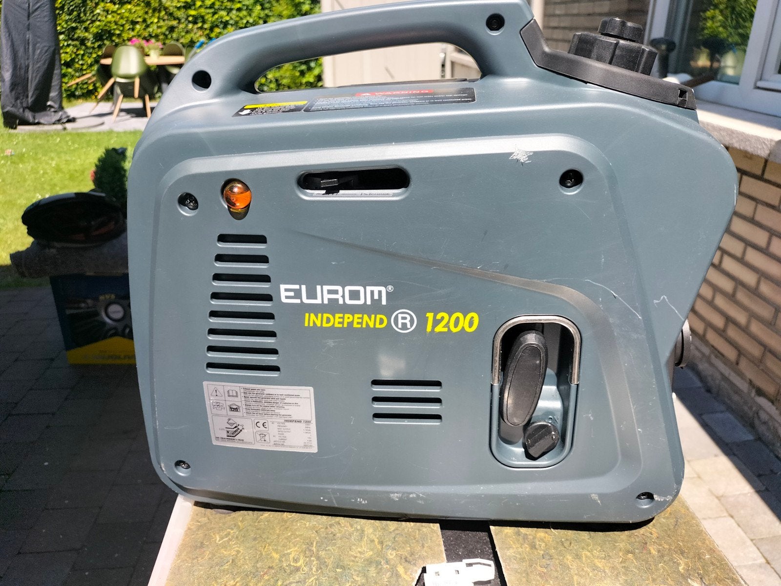 inverter generator, Doe-het-zelf en Bouw, Ophalen, Zo goed als nieuw, Benzine