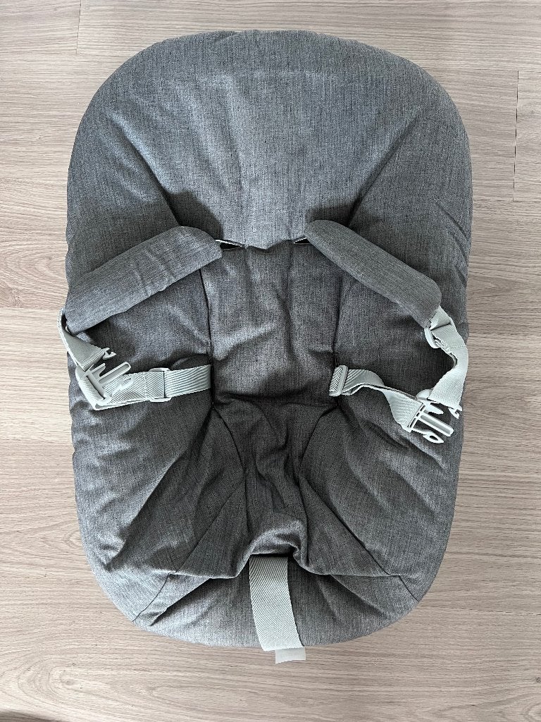 Tripp Trapp Newborn Set met speelgoedhanger  antraciet, Enlèvement, Comme neuf, Autres types