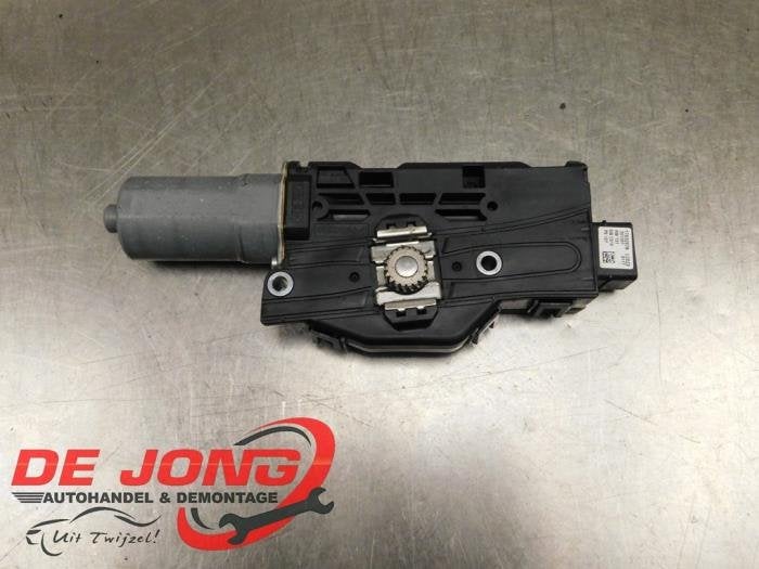 Moteur toit ouvrant d'un Peugeot 5008, Autos : Pièces & Accessoires, -, 3 mois de garantie, Utilisé, -