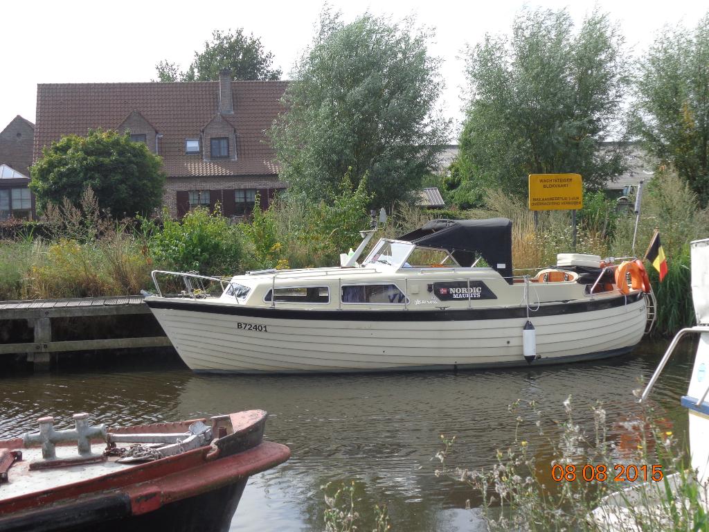 Saga Risor AK27, Sports nautiques & Bateaux, Bateaux à moteur & Yachts à moteur, Utilisé, Polyester, Diesel, Moteur in-bord, Propulseur d'étrave