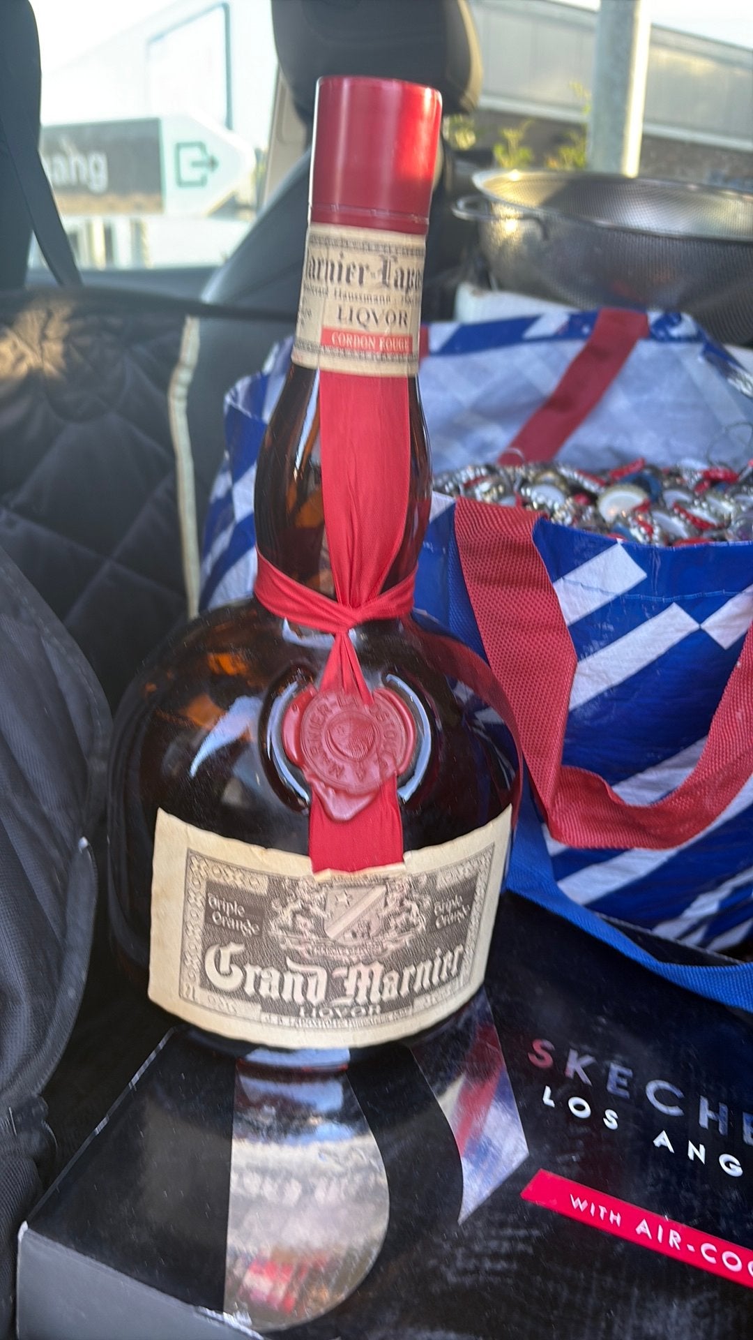 Grand marnier fles van 2 liter, Autres régions, Pleine, Comme neuf, Enlèvement