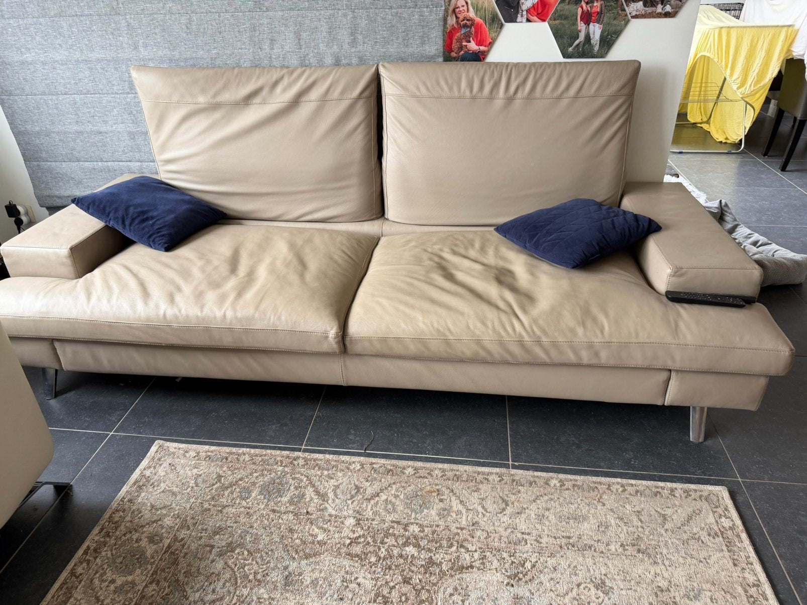 Beige lederen zetel, Ophalen, Zo goed als nieuw