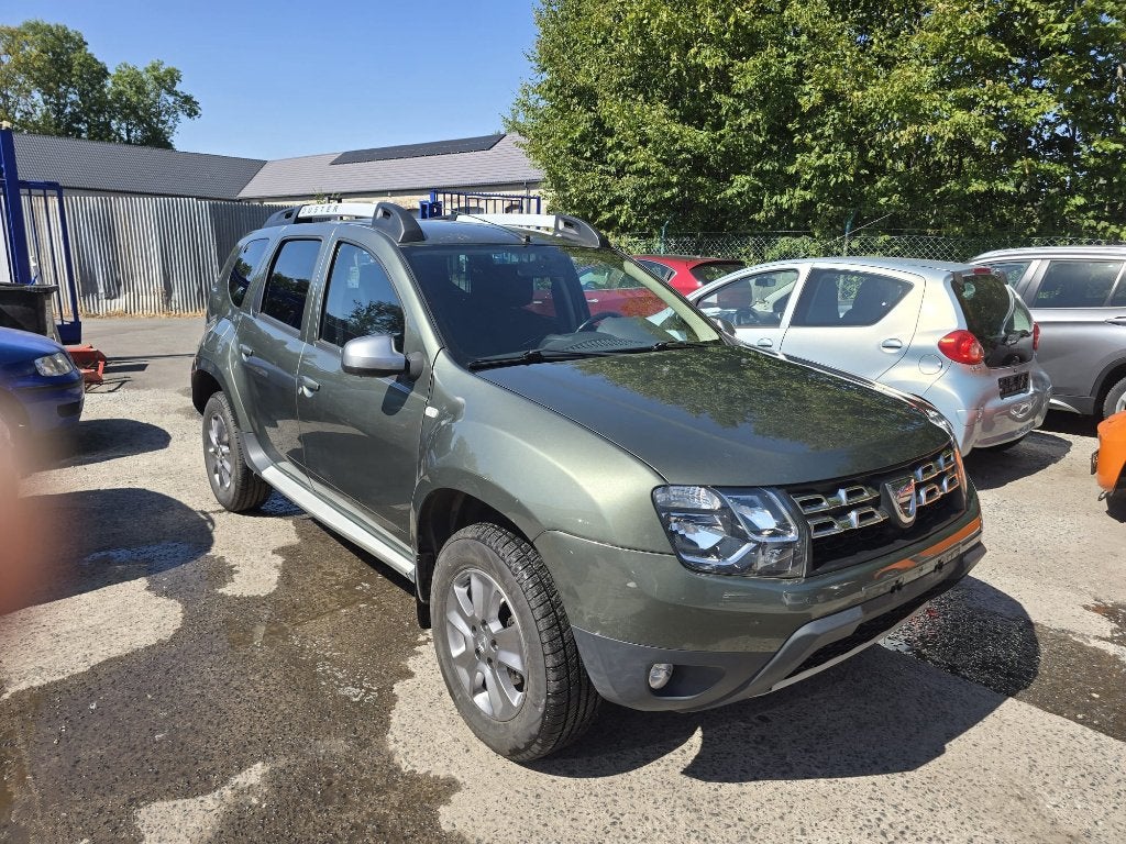 Dacia duster 1200cc essence 2016 135000km gps GARANTIE, Auto's, Dacia, Voorwielaandrijving, Stof, Elektrische ramen, 1199 cc