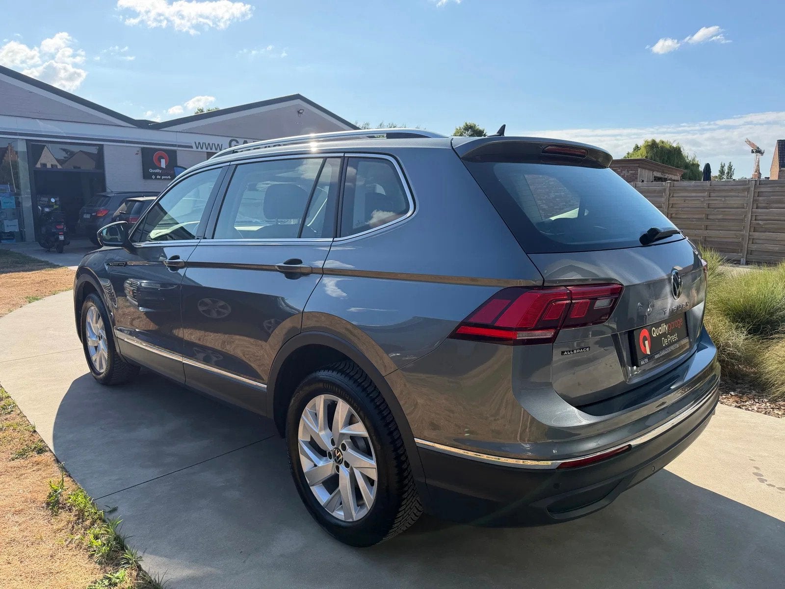 Volkswagen Tiguan Allspace 7 zit, navigatie, adaptieve Cruis, Autos, Argent ou Gris, Achat, 110 kW, Entreprise