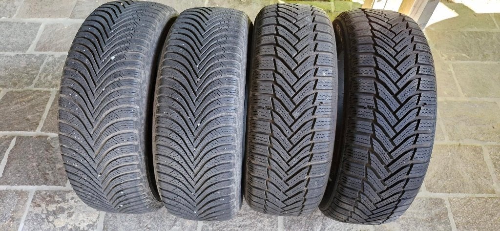 Michelin banden 205/55/R16, Auto-onderdelen, Banden en Velgen, Ophalen, Gebruikt, 16 inch, Band(en)