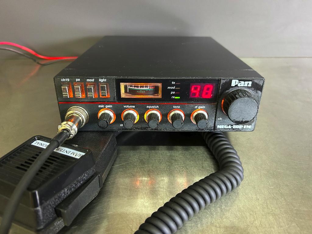 Cibie PAn Megatop FM 27 MHz, Télécoms, Émetteurs & Récepteurs, Utilisé, Émetteur et Récepteur, Envoi