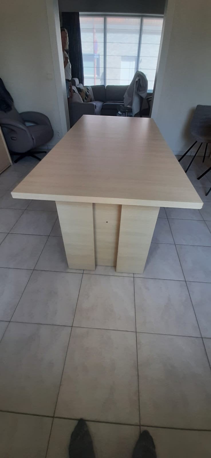 Complete eetplaats, Enlèvement