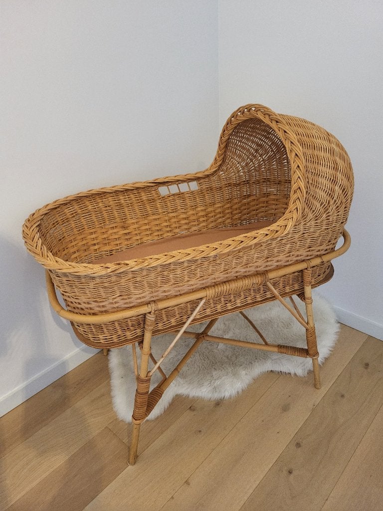 Rotan babywiegje, Kinderen en Baby's, Ophalen, Gebruikt, Wieg