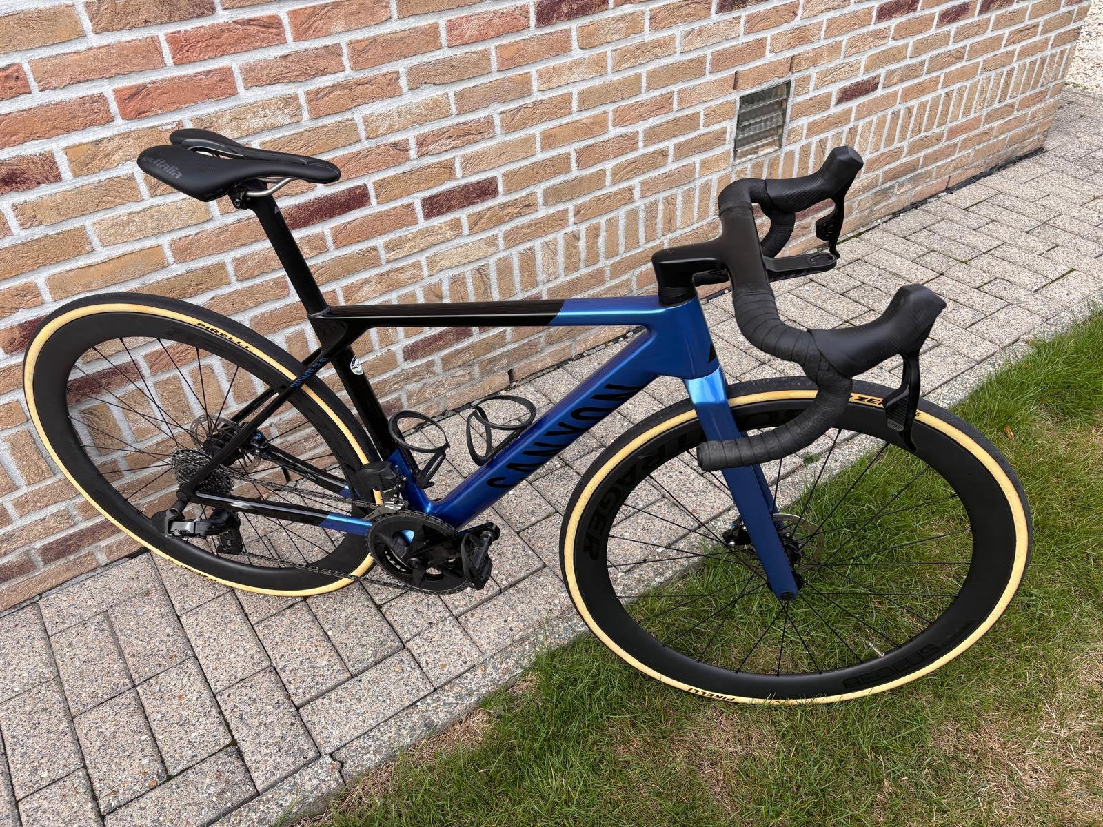 Canyon Ultimate XS - SRAM Rival AXS - Carbone Bontrager, Enlèvement, Comme neuf, Carbone