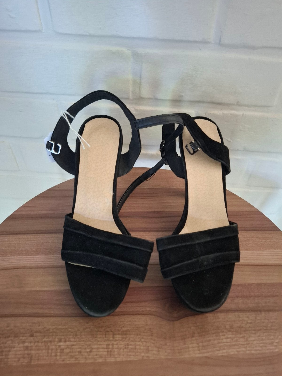 Sandalen met hoge hak maat 34, Kleding | Dames, Schoenen, Ophalen of Verzenden