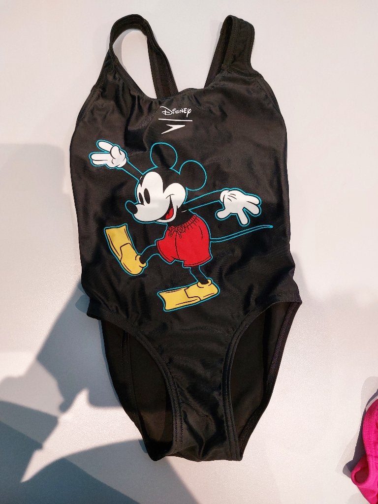 Maillot de bain Disney Speedo 8 ans, Enfants & Bébés, Vêtements enfant | Taille 128, Enlèvement ou Envoi, Vêtements de sport ou Maillots de bain