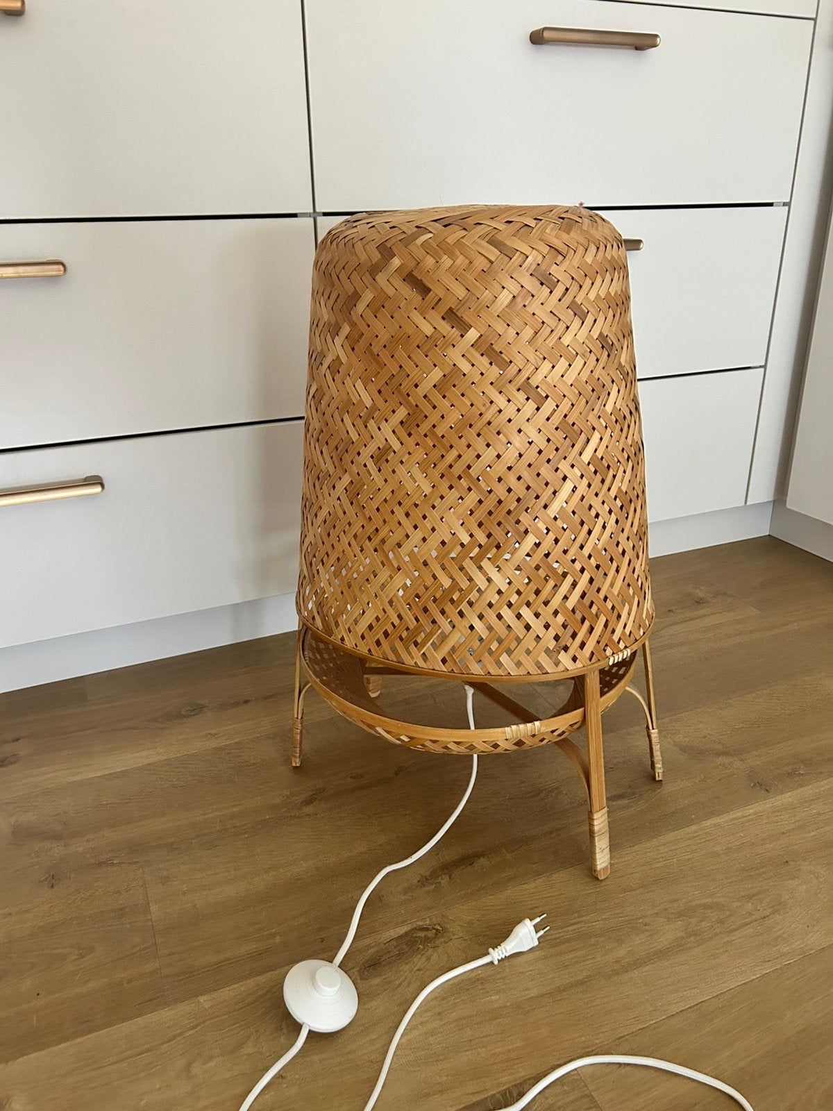 Sfeervolle rotan vloerlamp, Maison & Meubles, Lampes | Lampadaires, Enlèvement, Comme neuf