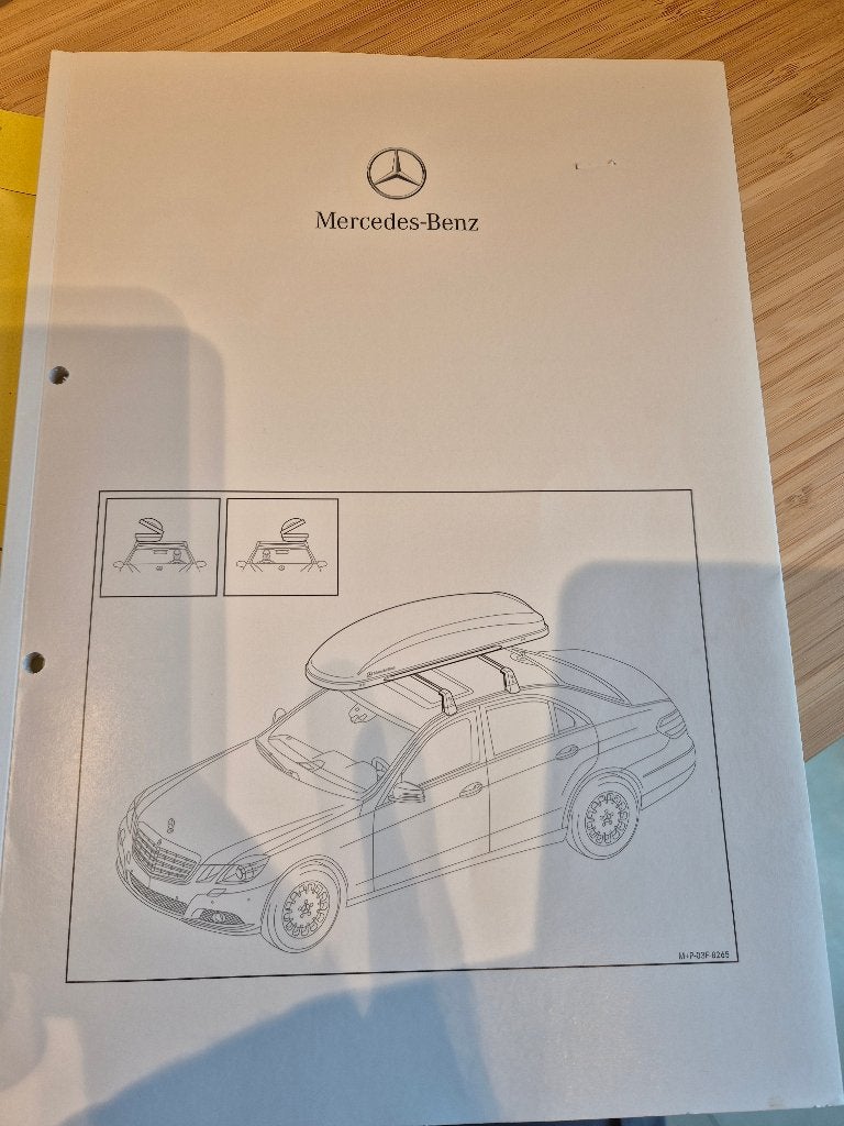Barres de toit et coffre de toit Mercedes d'origine, Autos : Divers, Enlèvement, Comme neuf