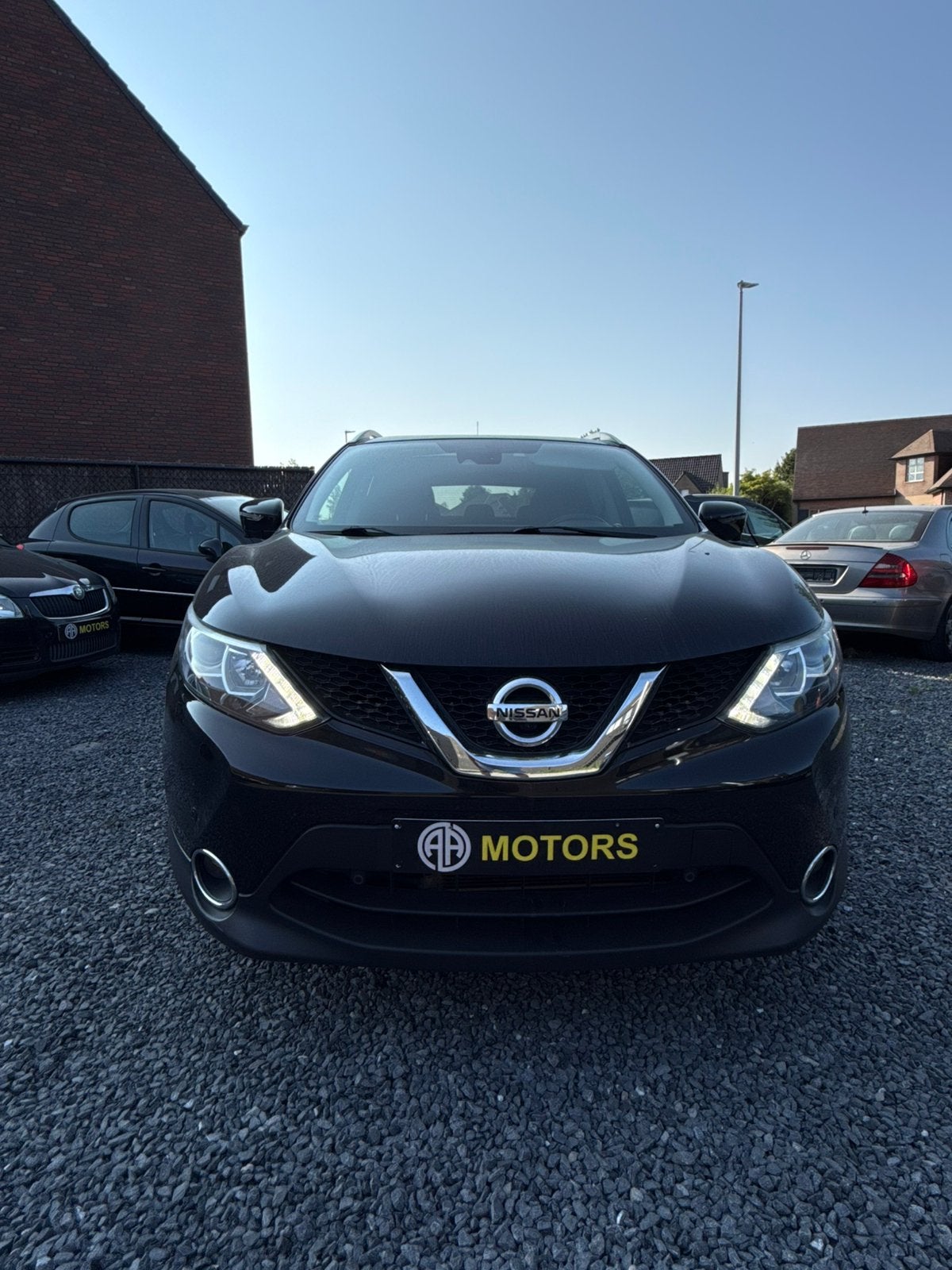 Te koop – Nissan Qashqai 1.2 DIG-T Benzine 2014, Auto's, Voorwielaandrijving, 85 g/km, Zwart, Bedrijf