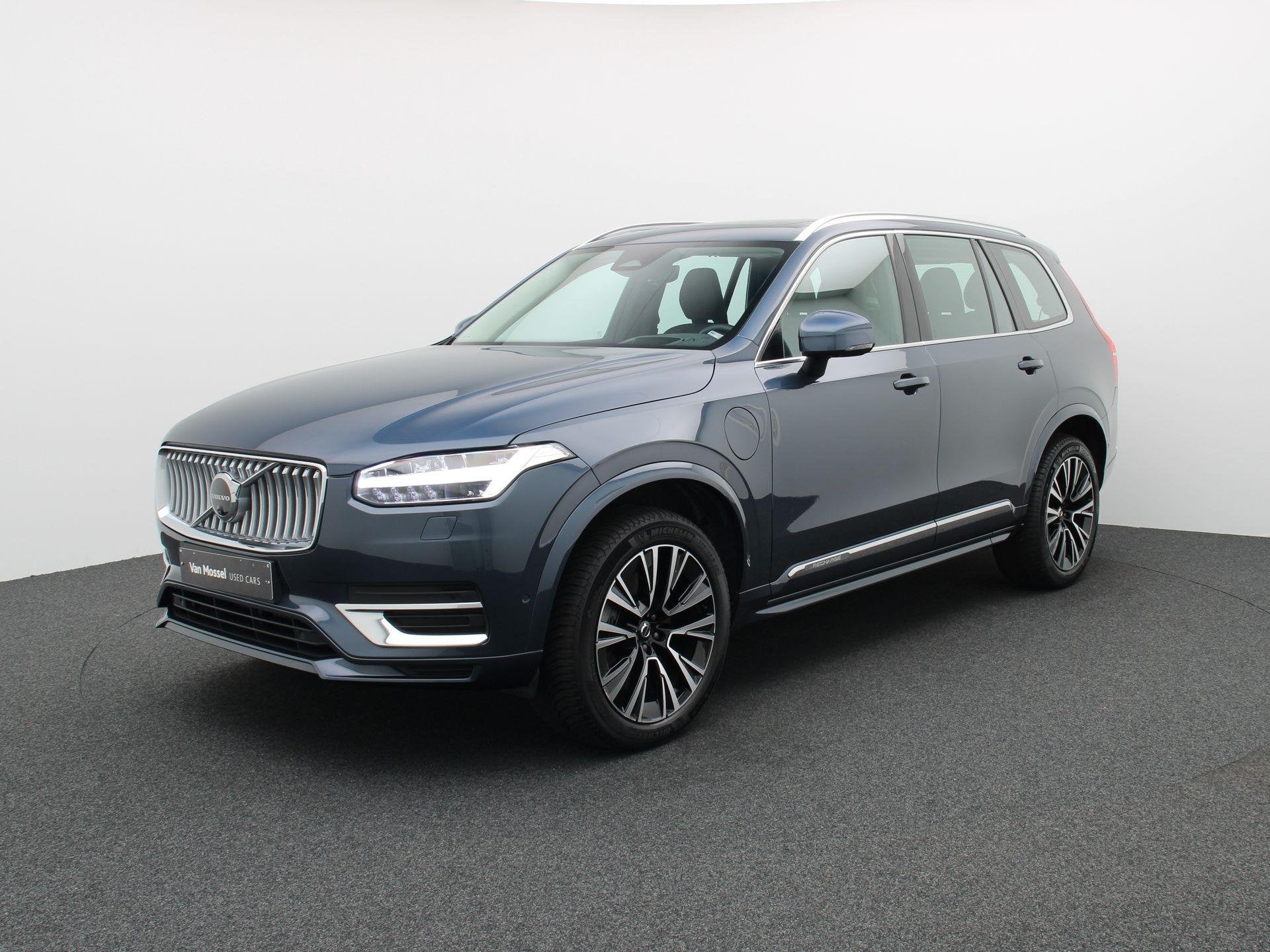 Volvo XC90 2.0 T8 4WD Ultimate Bright Aut. | SOH 100%, Auto's, Stof, Gebruikt, 4 cilinders, 1969 cc