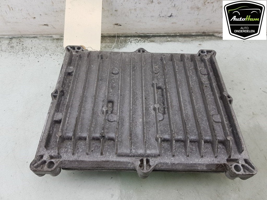 COMPUTER MOTOR Audi A4 Avant (B9) (|8W0907401E|8W0997401|), Gebruikt, Audi