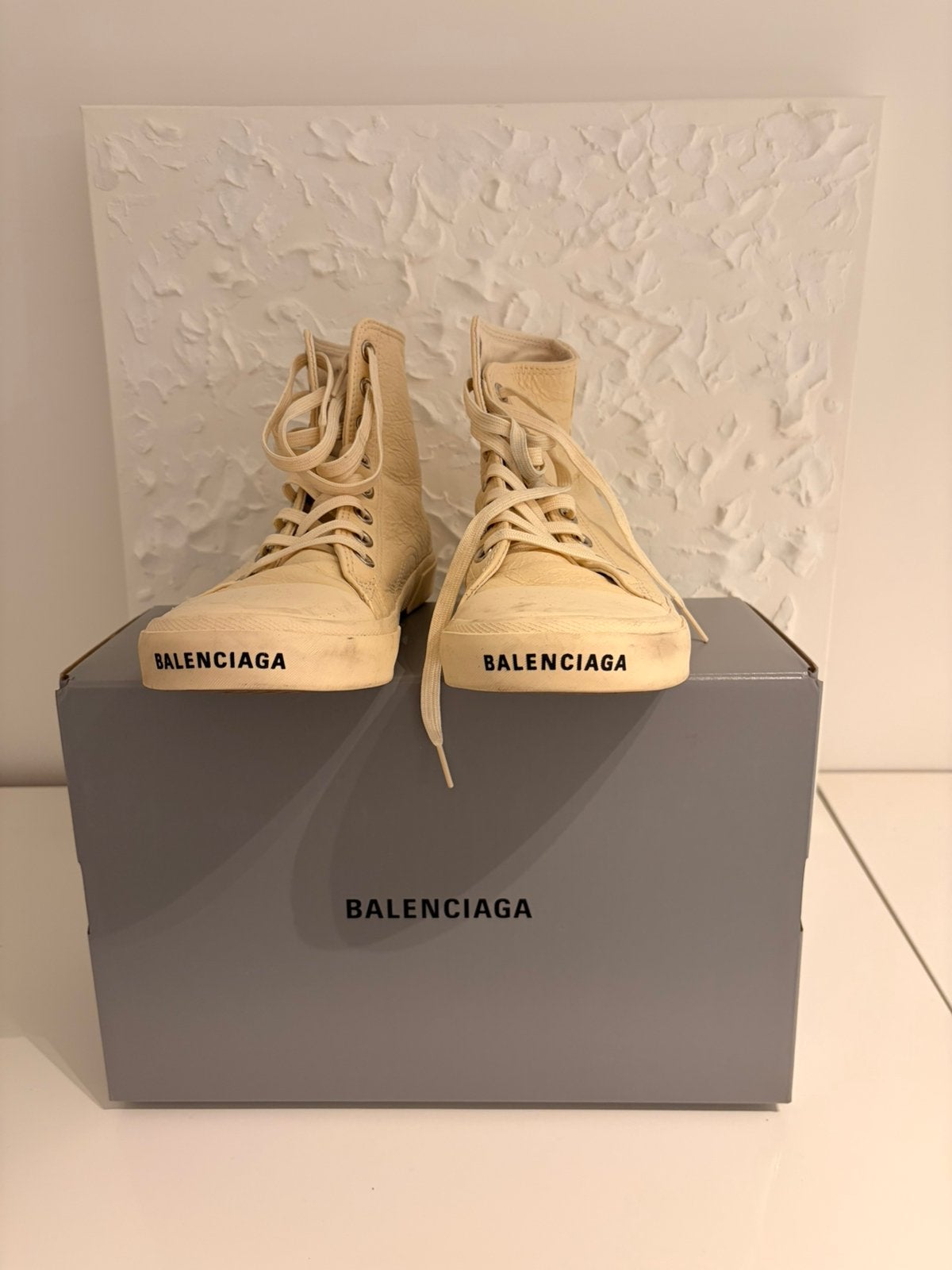 Beige lederen sneakers balenciaga, Kleding | Dames, Schoenen, Verzenden, Zo goed als nieuw, Beige, Sneakers