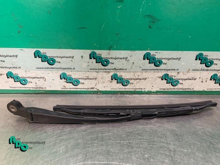 Bras essuie-glace arrière d'un Volkswagen Polo (Polo 01-), Volkswagen, -, 3 mois de garantie, Utilisé