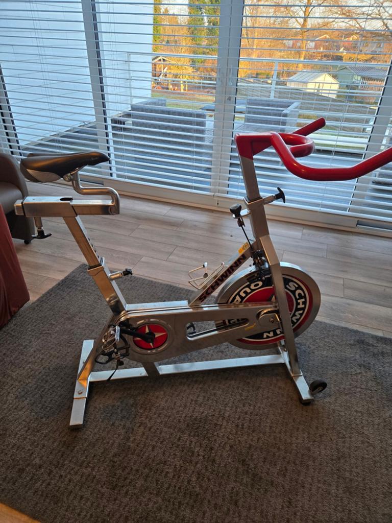 Spinning fiets Schwinn hometrainer, Sports & Fitness, Enlèvement, Vélo d'appartement
