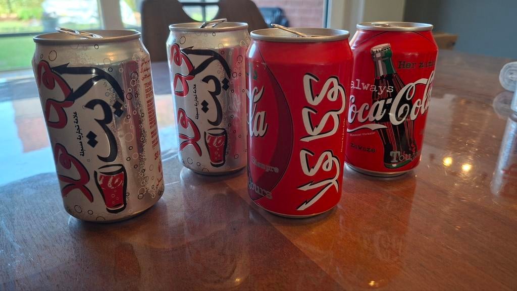 4 canettes avec lettres arabes - Cola & Cola Light, Enlèvement ou Envoi
