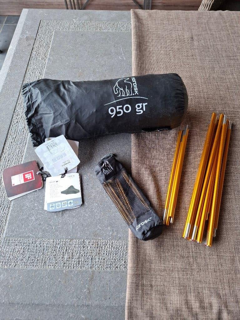 Tent, Ophalen, Zo goed als nieuw, Tot en met 2