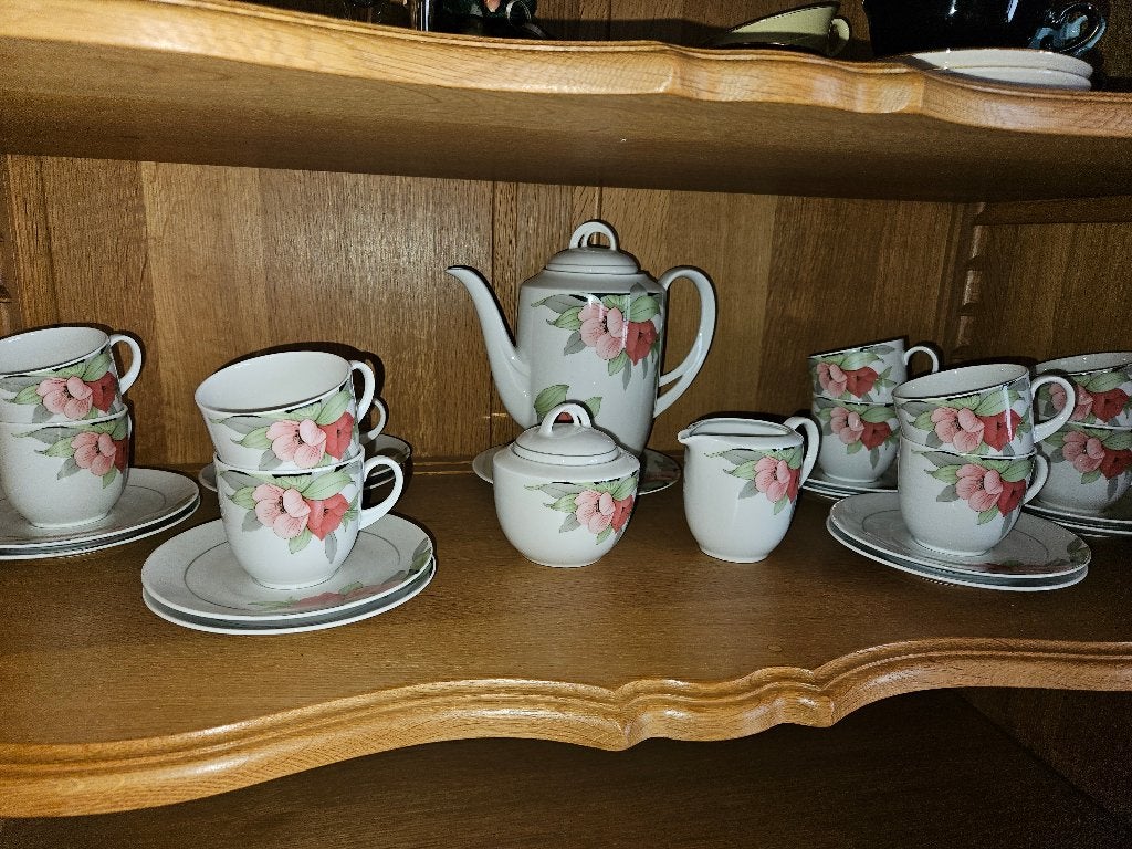 Servies, Ophalen, Zo goed als nieuw, Compleet servies