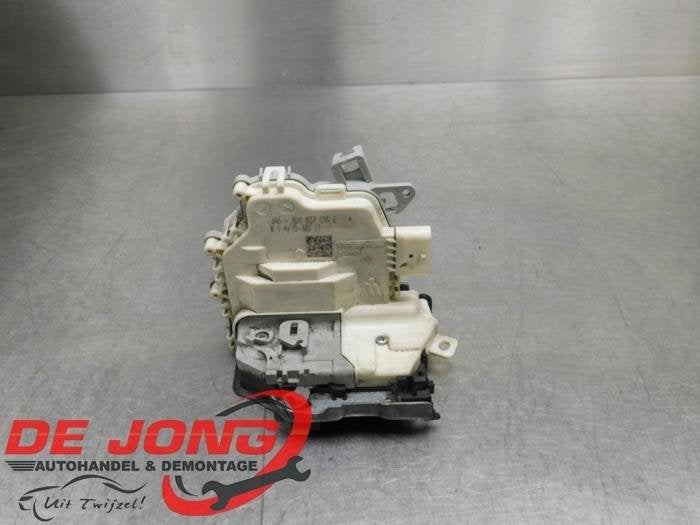 Serrure portière mécanique 4portes avant droite d'un Audi, -, 3 mois de garantie, Audi, Utilisé