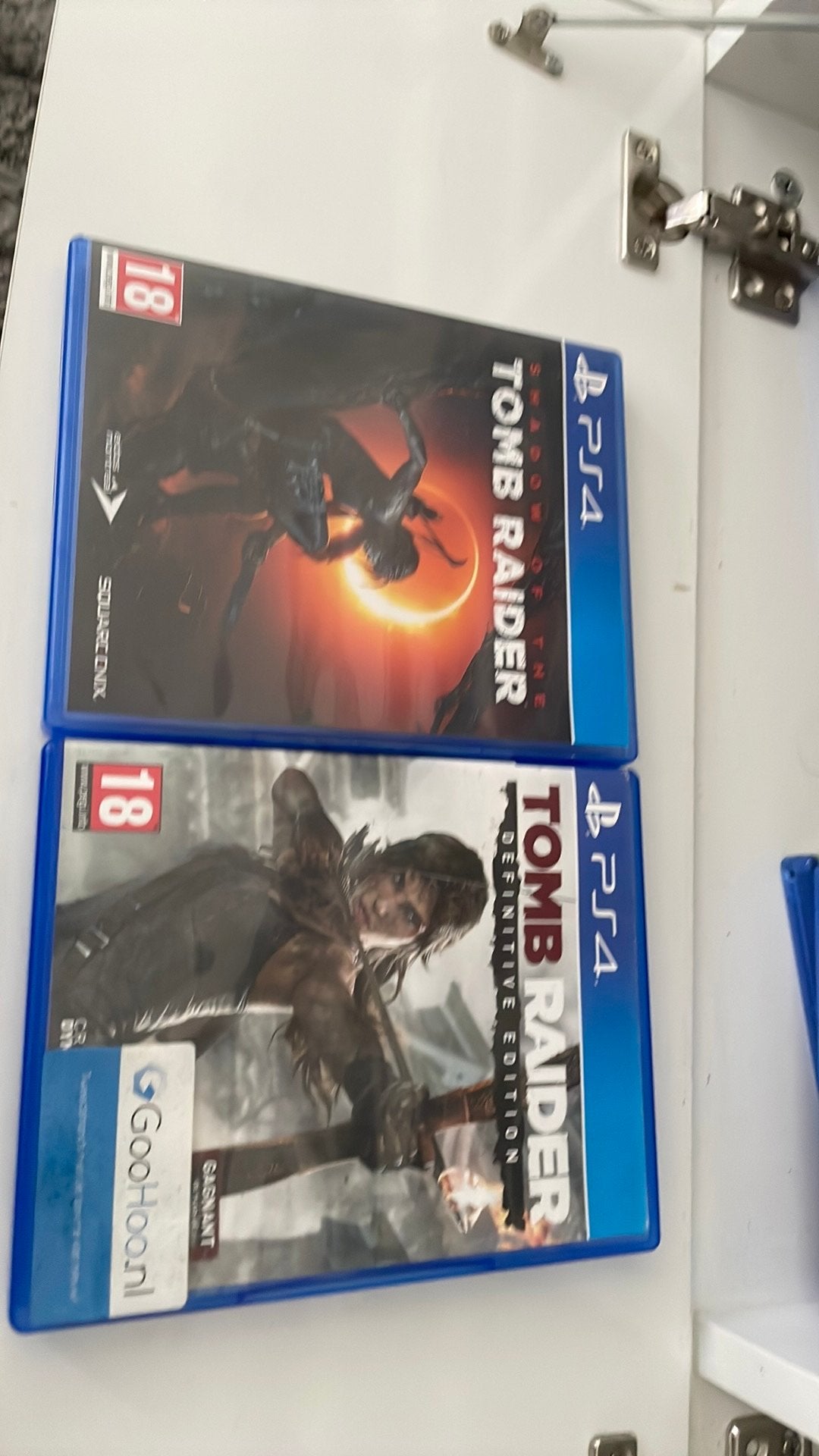 Tomb raider the definitve edition + shadow of the tombraider, Games en Spelcomputers, Ophalen, Zo goed als nieuw
