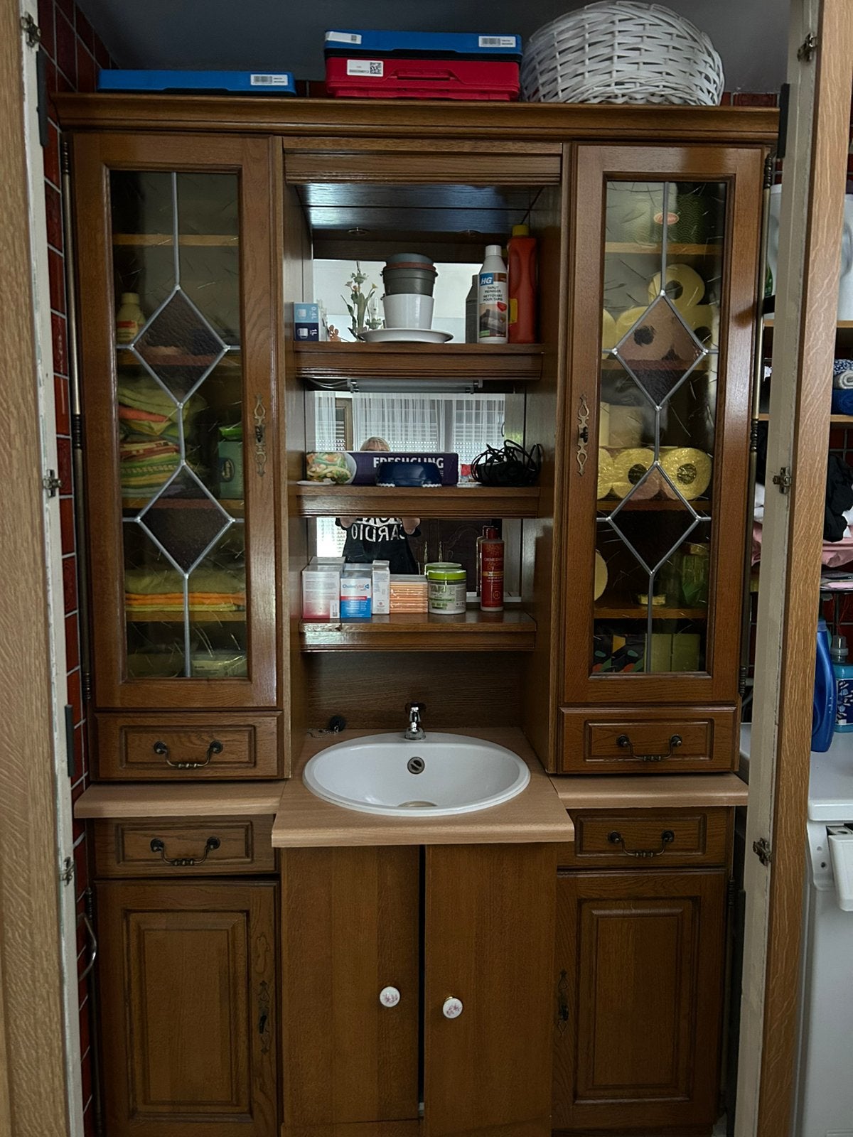 Ancien meuble avec lavabo à démonter et empoter, Armoire (mi-)haute, 100 à 150 cm, Utilisé, 150 à 200 cm