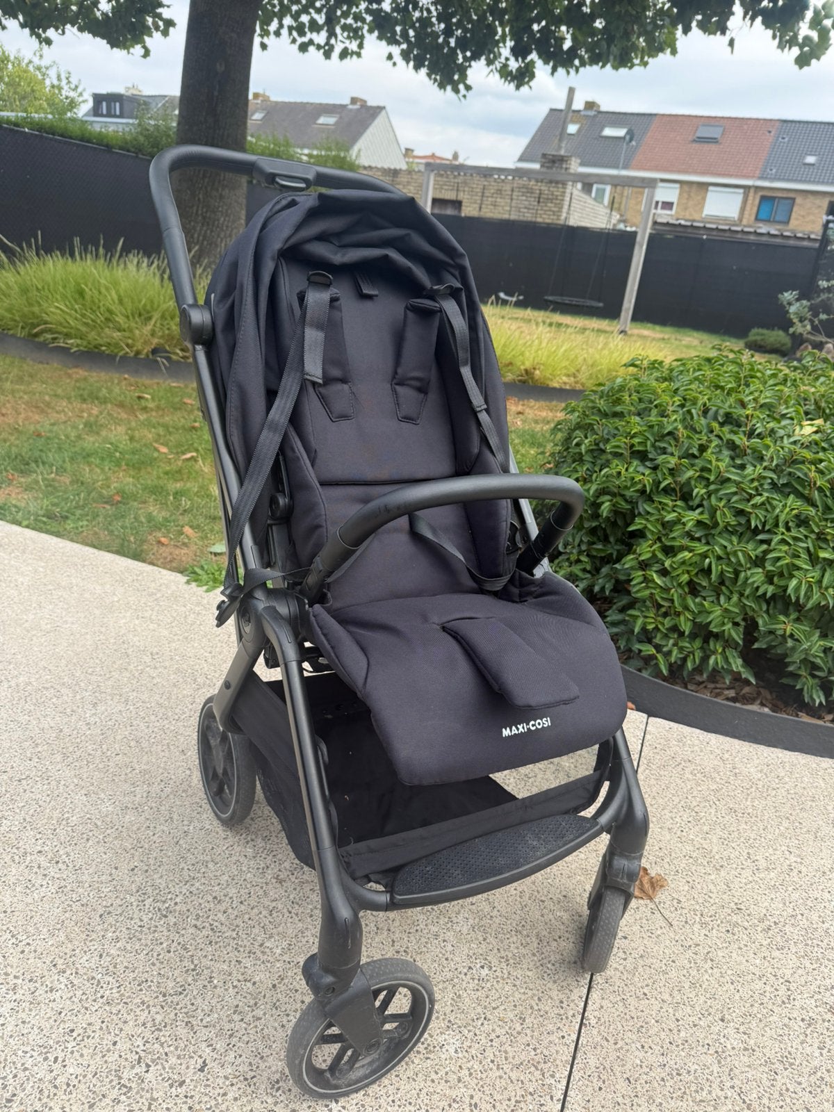 Maxi cosi leona2 + bijhorende regenhoes, Kinderen en Baby's, Buggy's, Ophalen, Gebruikt, Maxi-Cosi, Regenhoes