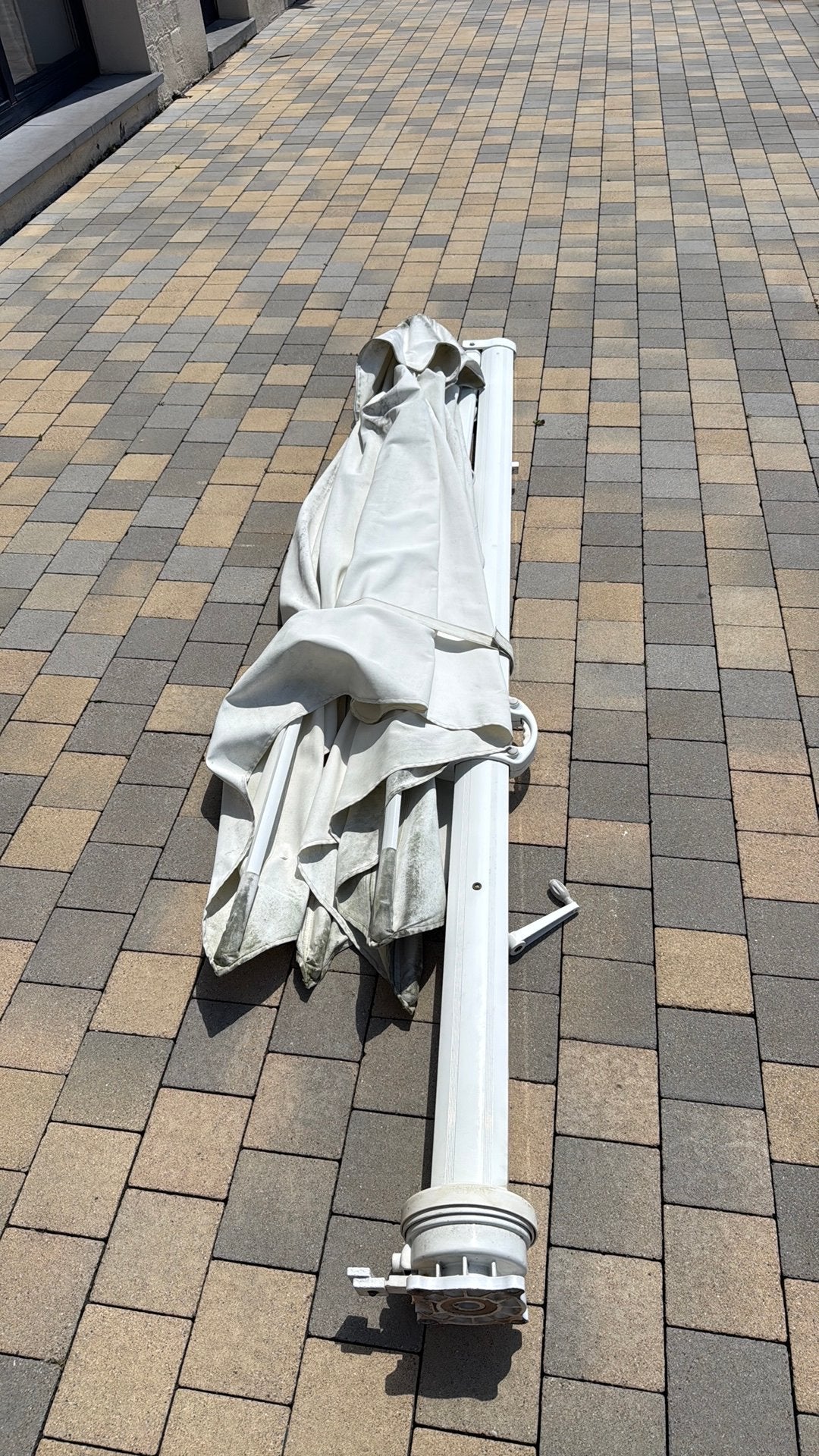 Bristol parasol met bijhorende nieuwe stalen voet, Tuin en Terras, Parasols, Ophalen, Verstelbaar, Gebruikt, 2 tot 3 meter