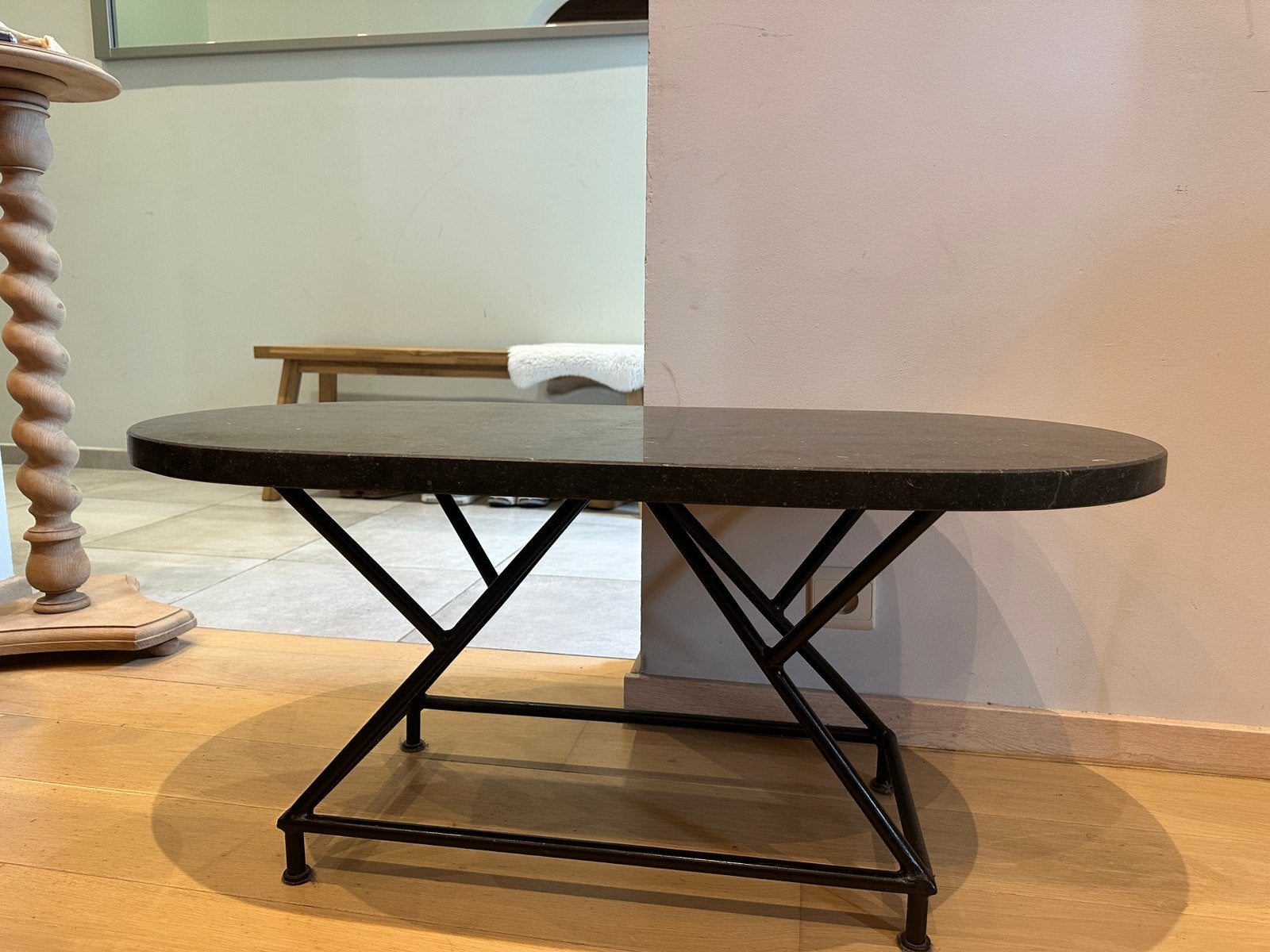 Table basse en marbre noir, Huis en Inrichting, Tafels | Salontafels, Ophalen of Verzenden, Zo goed als nieuw