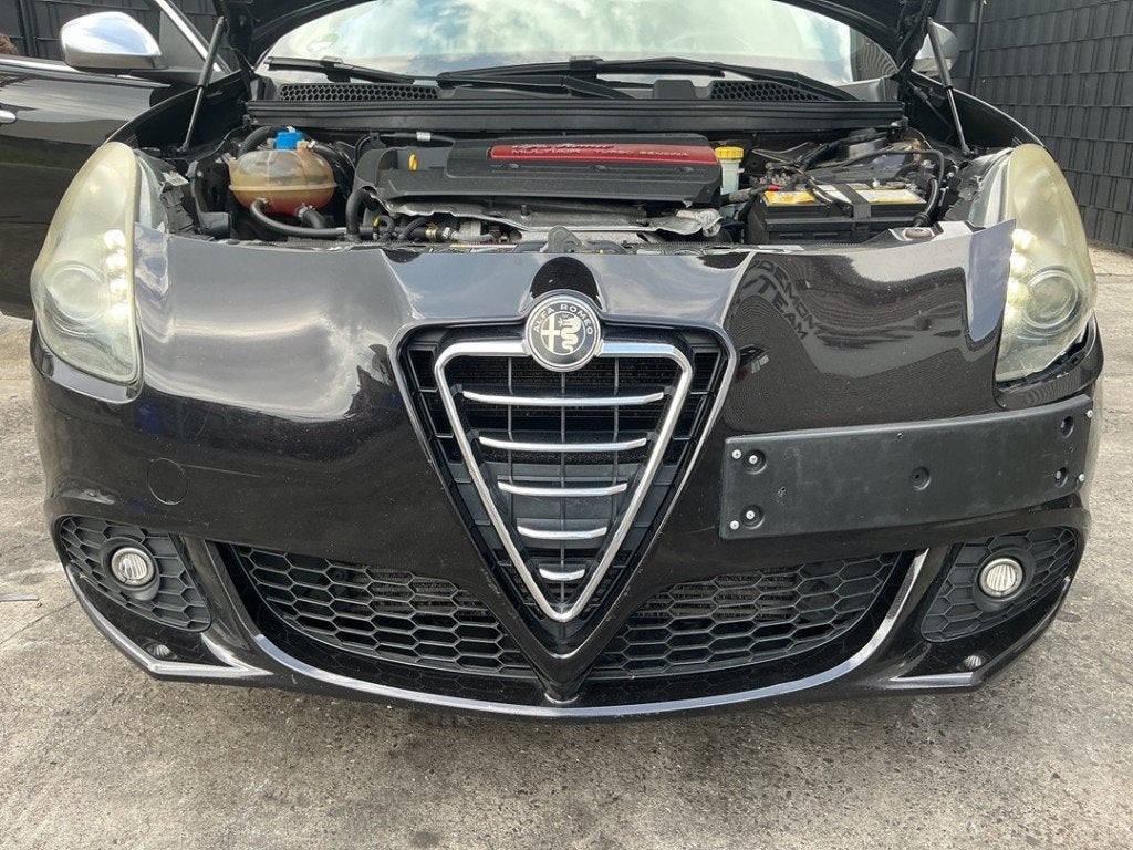 PARE-CHOCS AVANT Alfa Romeo Giulietta (940) (|156096901|), Stellantis Europe S.p.A, Pare-chocs, IPC D1-09 Bahnhofsplatz
65423  Rüsselsheim am Main, DE