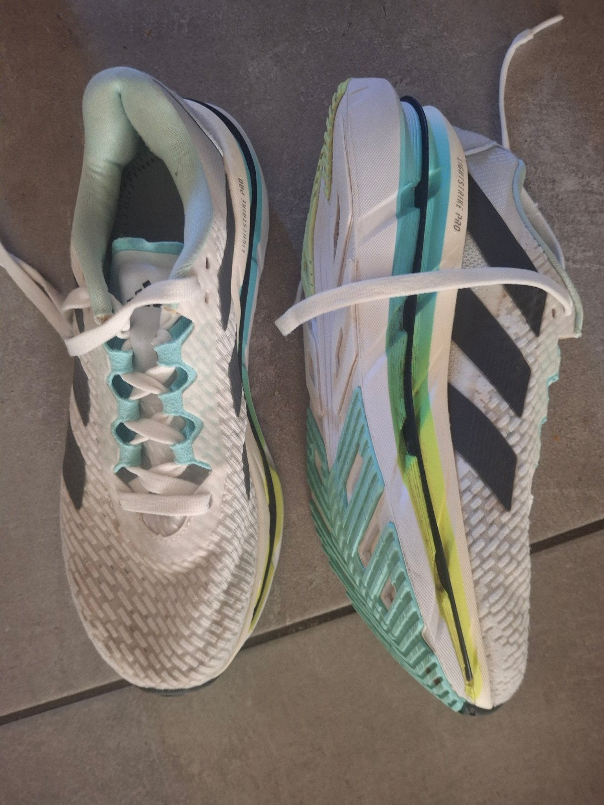 Loopschoenen, Vêtements | Femmes, Adidas, Autres couleurs, Chaussures de sports, Comme neuf
