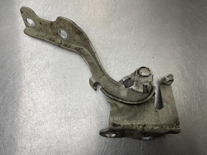 CHARNIERE DE CAPOT Hyundai i10 (F5) (01-2007/12-2017), Utilisé, Hyundai